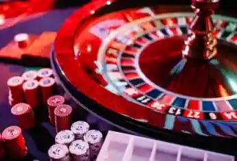 Live Casino ကစားနည်း အဆင့်များ Baccarat Table Bet ဆွဲနည်း